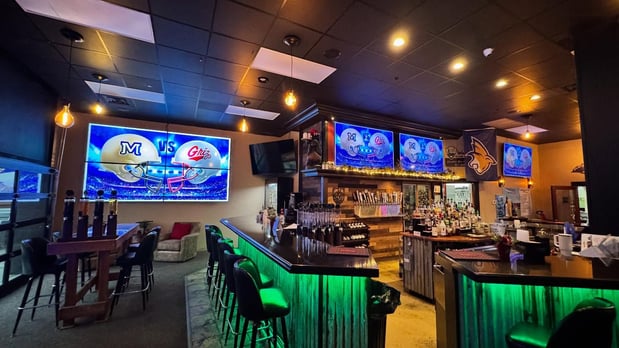 Images Growlers Sports Grille & Casino