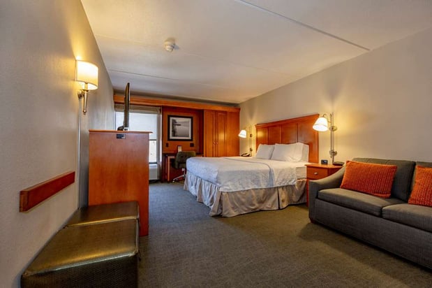 Images Hampton Inn Wheeling