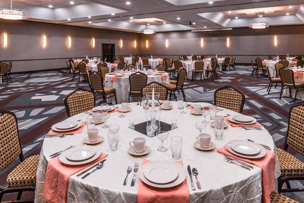 Images Holiday Inn Auburn-Finger Lakes Region by IHG