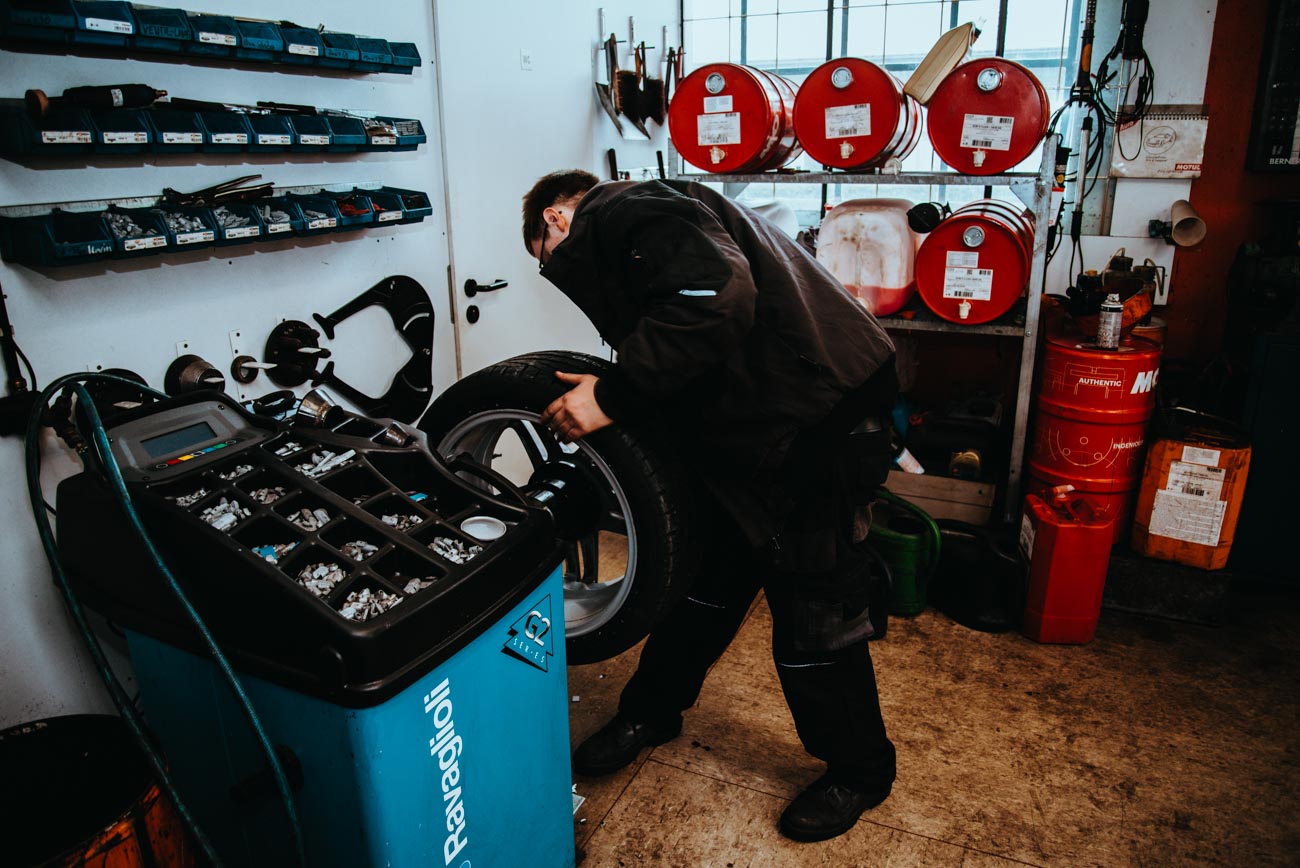 Bilder Lämmi’s Schraubstation KFZ-Werkstatt - Getriebespülung & Reifenverkauf