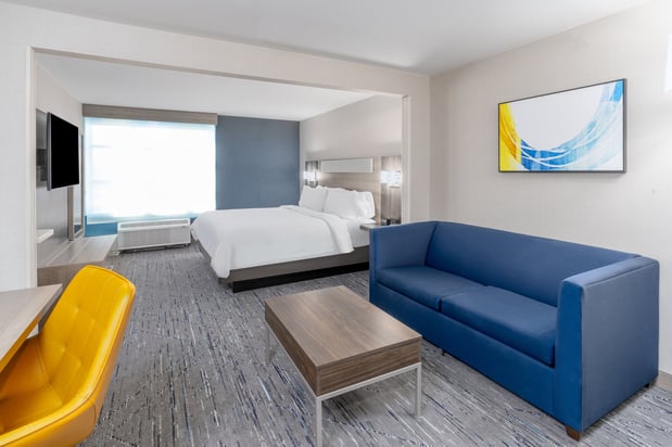 Images Holiday Inn Express & Suites Cheyenne by IHG