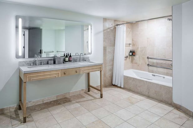 Images Arizona Biltmore, LXR Hotels & Resorts