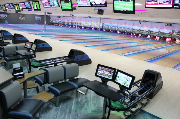 Images Blainbrook Entertainment Center
