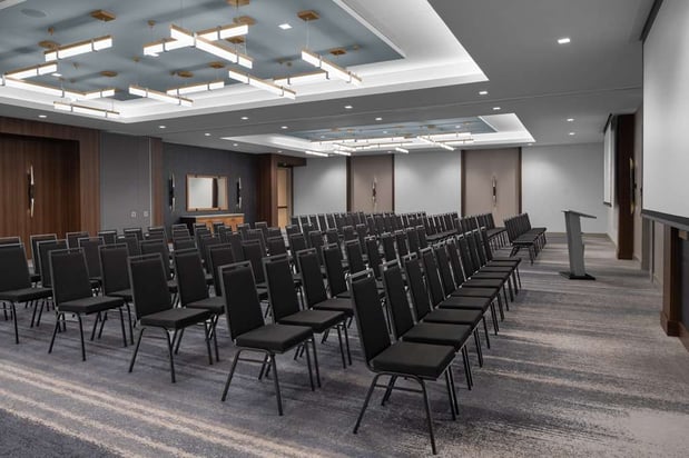 Images Hotel West & Main Conshohocken Philadelphia, Tapestry by Hilton