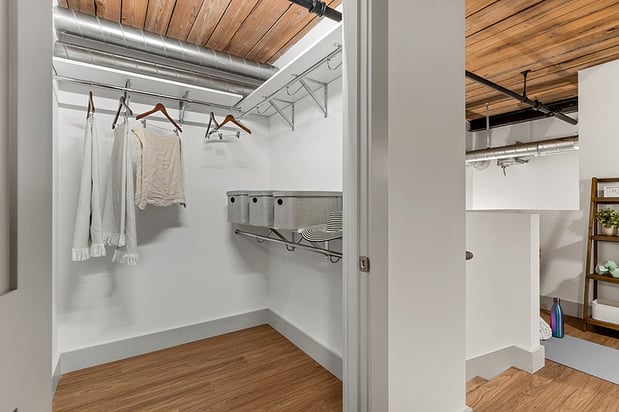 Images Riverwalk Lofts