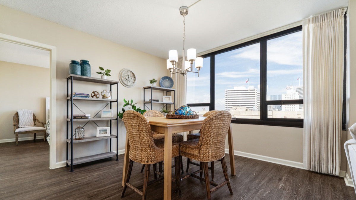 Brookdale Trinity Towers Apartment Dining Room