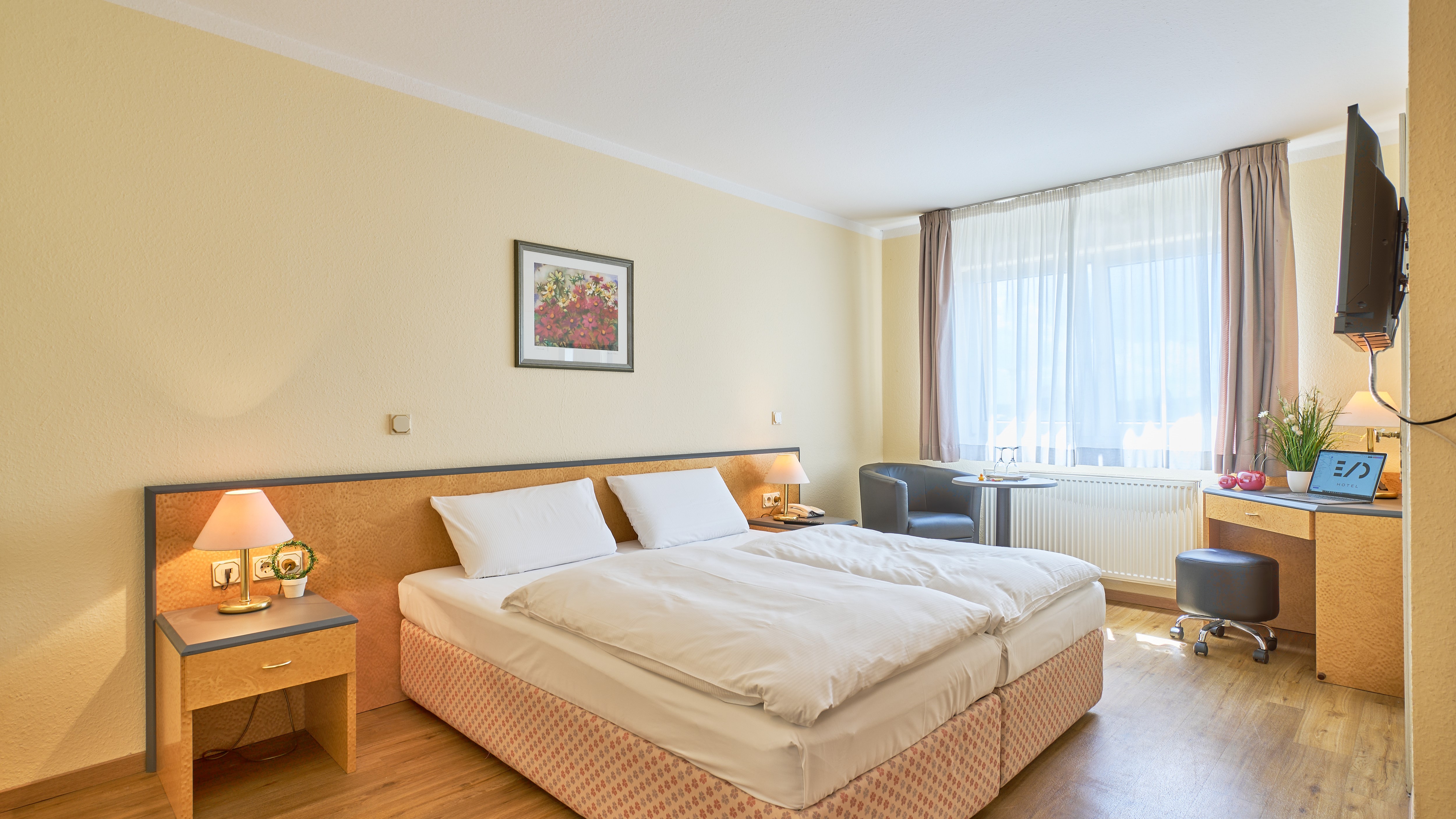 eXo Individual Hotel Waghäusel - by SuperFly Hotels, Habichtstraße 3 in Waghäusel
