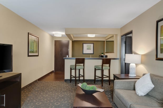 Images Crowne Plaza Houston Galleria Area by IHG