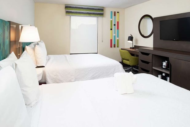 Images Hampton Inn Greensboro-Airport