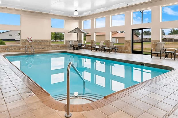 Images Heartland Inn & Suites, SureStay Collection by Best Western