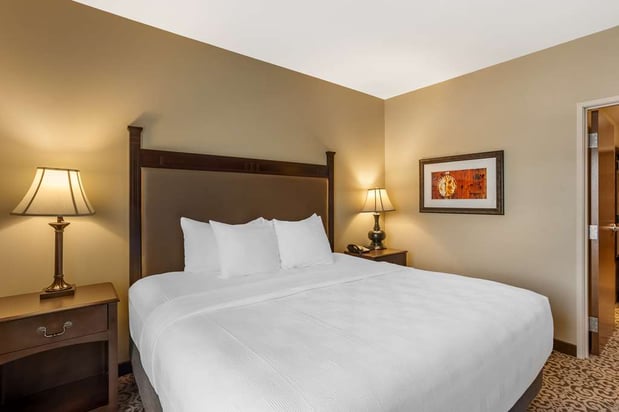 Images Best Western Plus Intercourse Village Inn & Suites