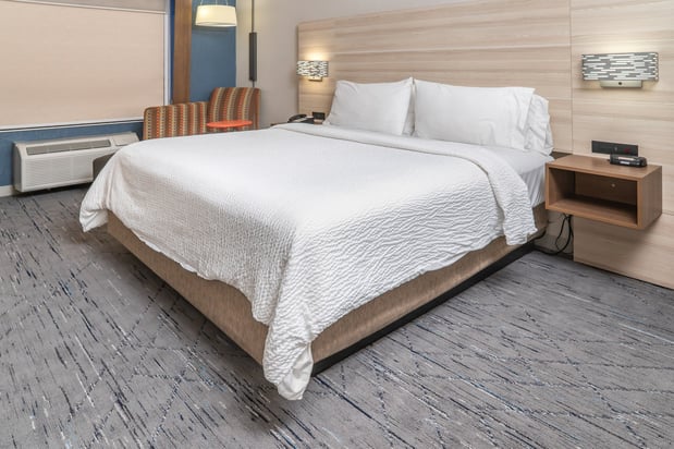 Images Holiday Inn Express & Suites San Diego Otay Mesa by IHG