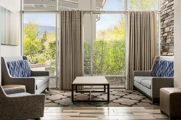 Images Holiday Inn Express & Suites Colorado Springs Central by IHG