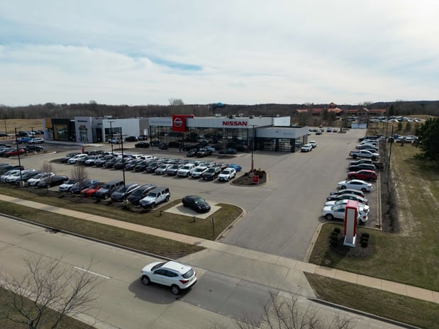 Images Russ Darrow Nissan of West Bend