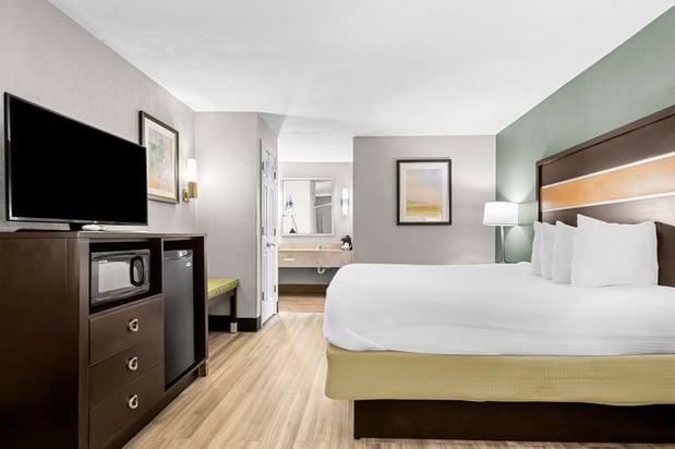 Images Best Western Executive Suites