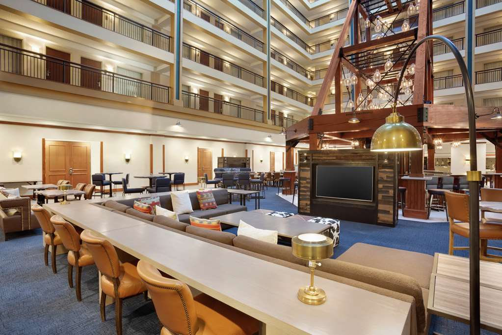 Lobby Embassy Suites by Hilton Denver International Airport Denver (303)574-3000