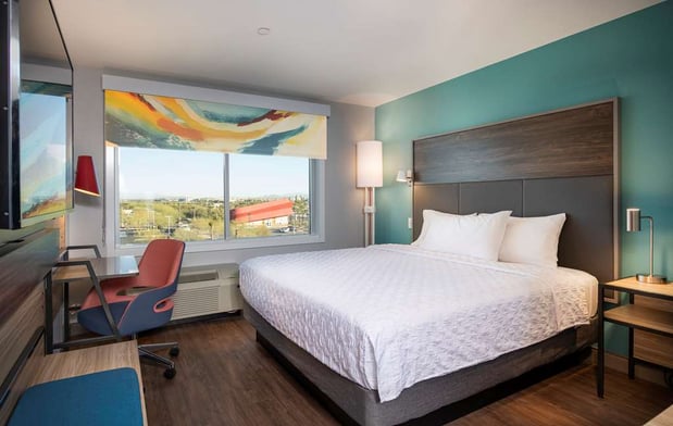 Images Tru by Hilton Phoenix Glendale Westgate