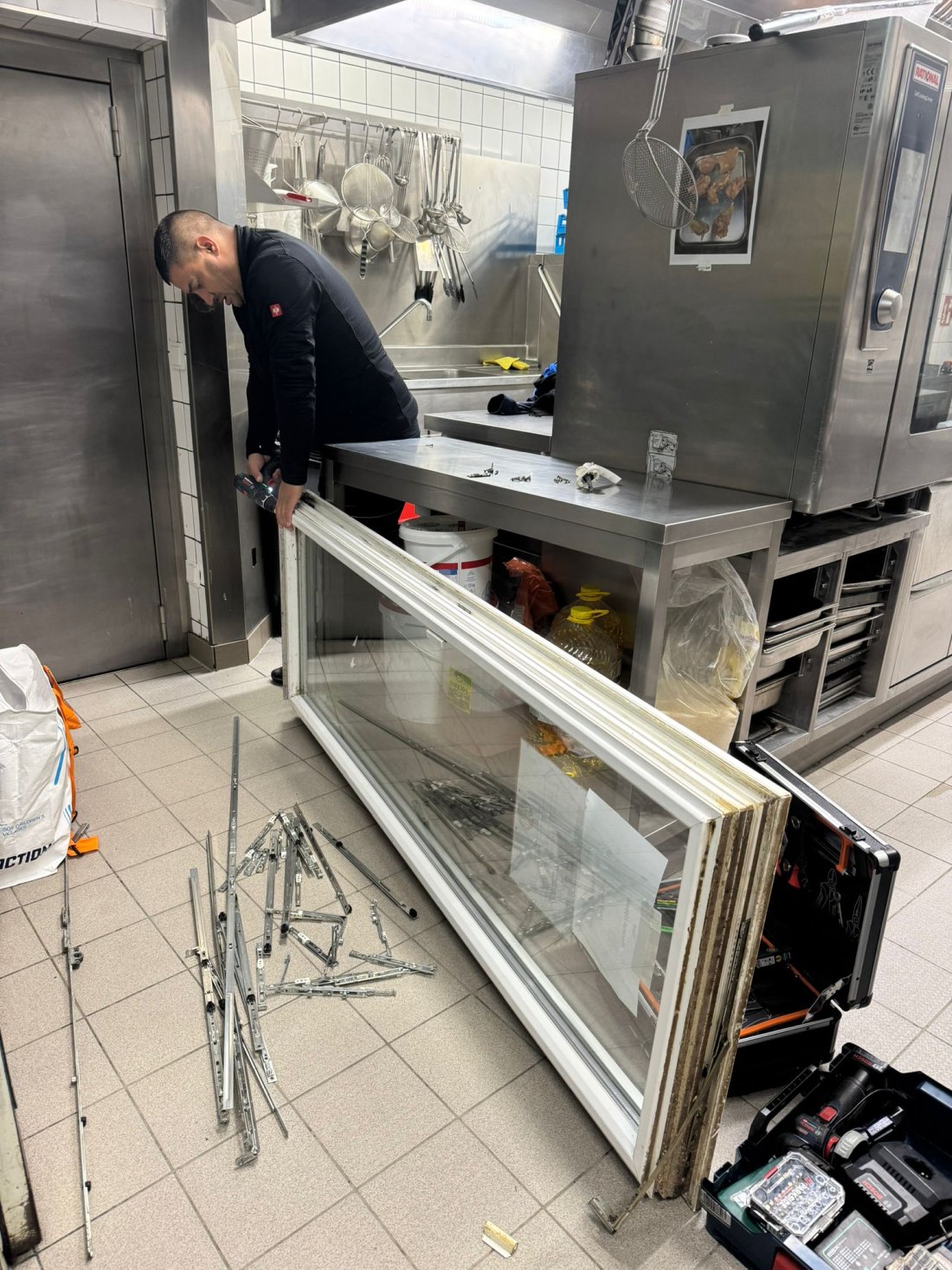 Bild 49 von Sun-Protect Fensterreparatur +Sonnenschutz e.U.