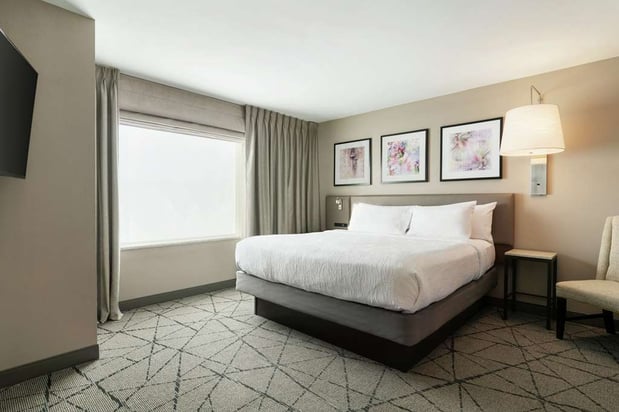 Images Hilton Garden Inn Springfield, NJ