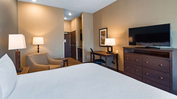 Images Best Western Plus Overland Inn
