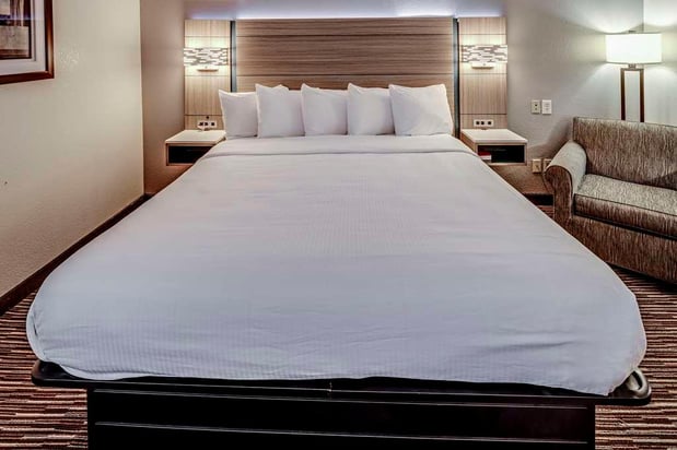 Images Best Western Port Columbus