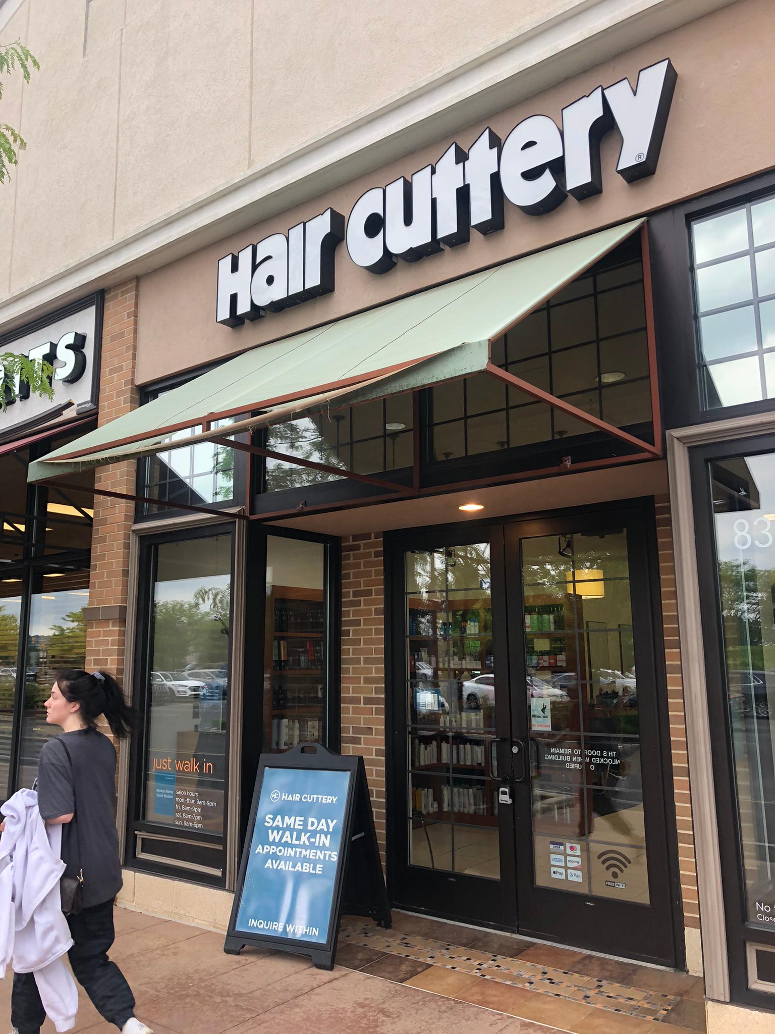 The front entrance of Hair Cuttery at Promenade Shops at Saucon Valley.