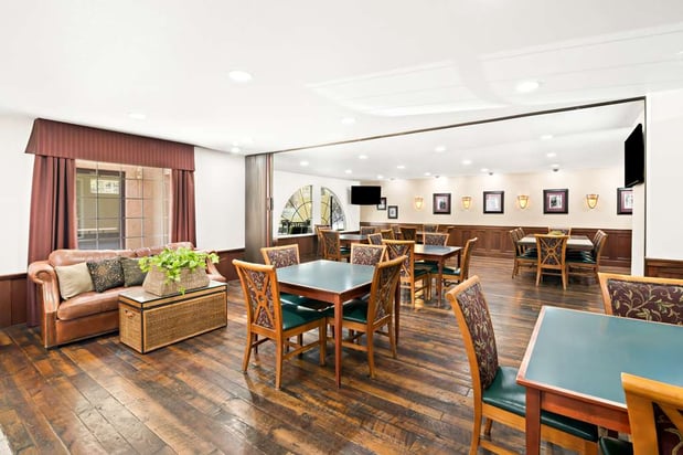 Images Best Western Newberry Station
