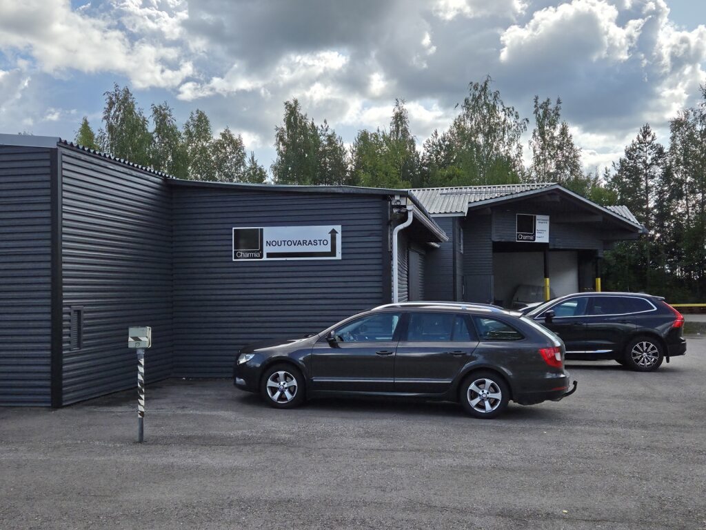 Images Charmia Lahti noutovarasto