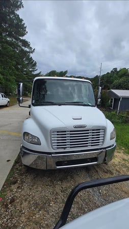 Images CB Towing & Hauling