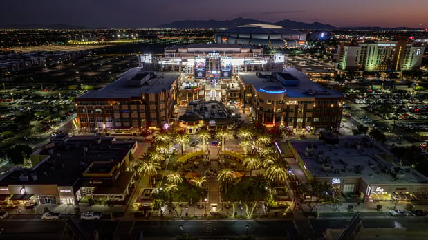 Images Holiday Inn Glendale - Stadium & Ent Dist by IHG