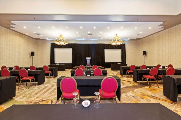 Images DoubleTree by Hilton Whittier Los Angeles