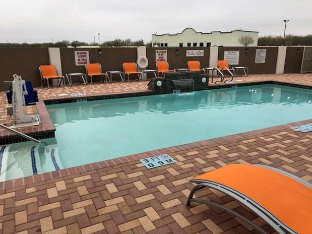 Images Holiday Inn Express & Suites Rio Grande City by IHG