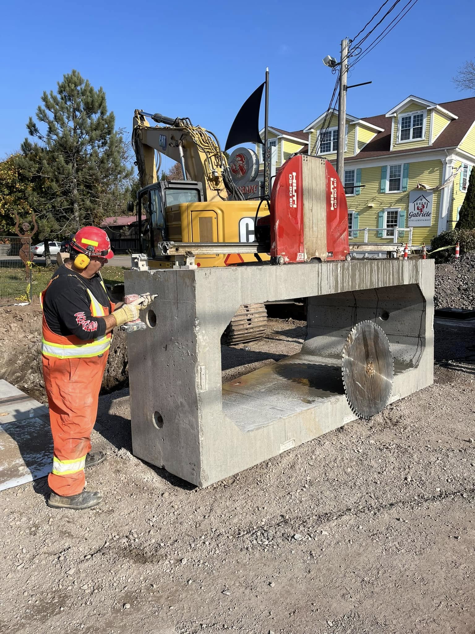 Images Precision concrete core and drilling