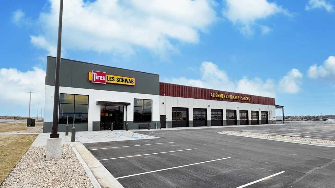 Les Schwab Tire Center
