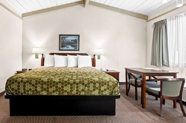 Images SureStay by Best Western Castro Valley