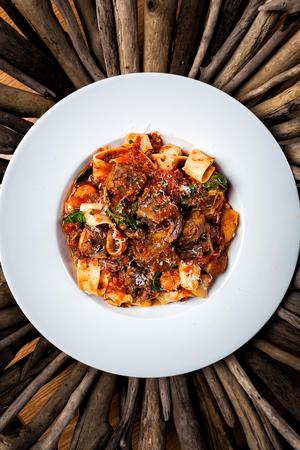 Images Drift Kitchen & Bar - Hutchinson Shores Resort