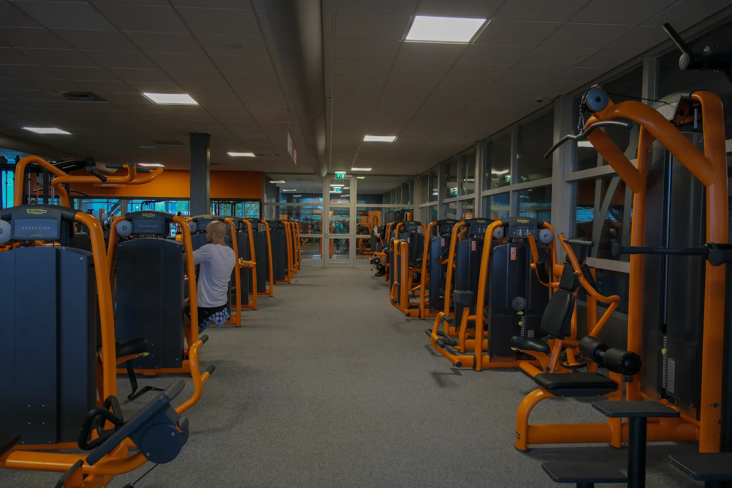 Foto's Basic-Fit 24/7