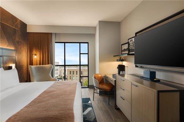 Images Hotel Avail Rogers, Tapestry Collection by Hilton