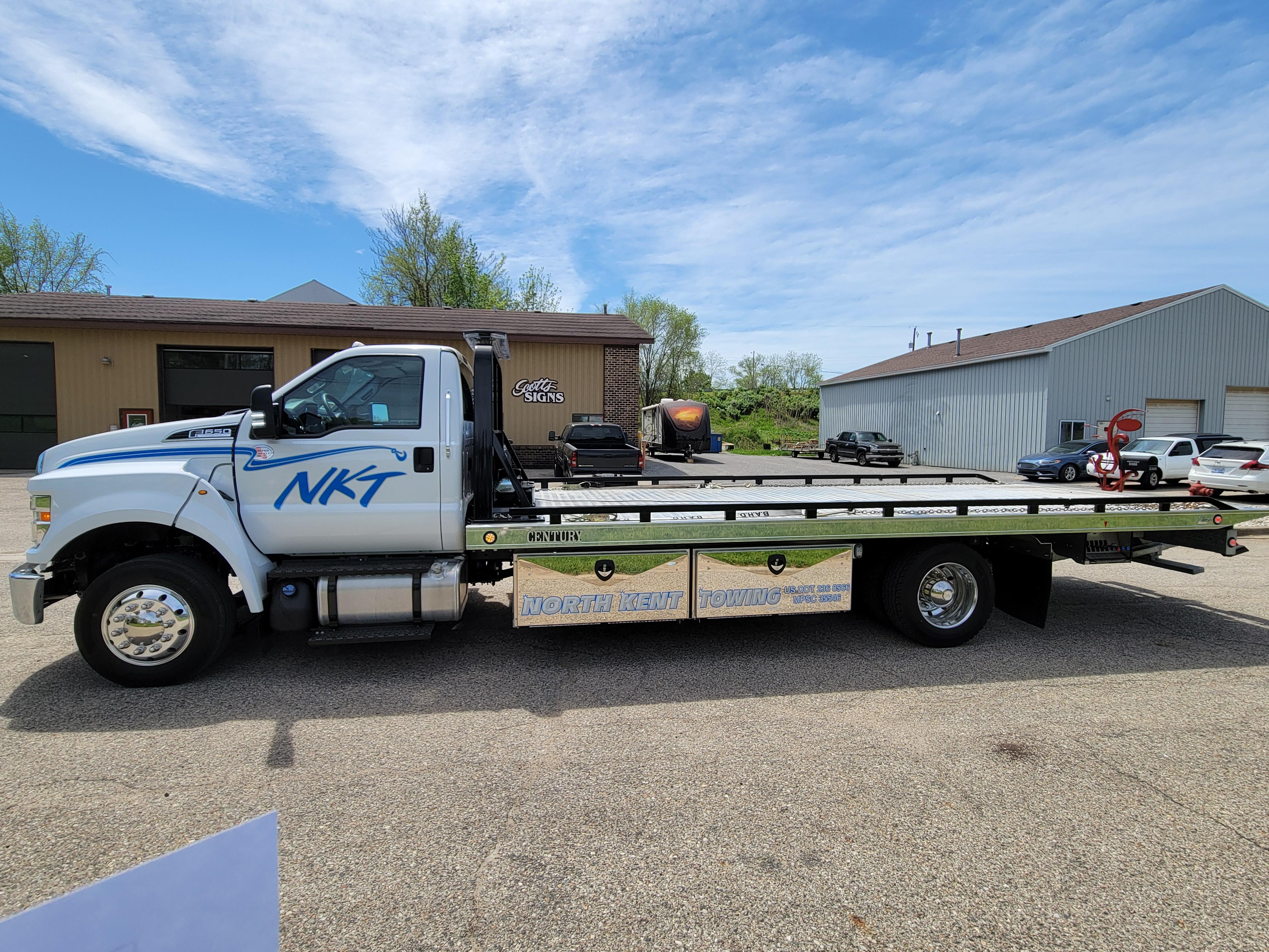 Contact us for Towing Services!