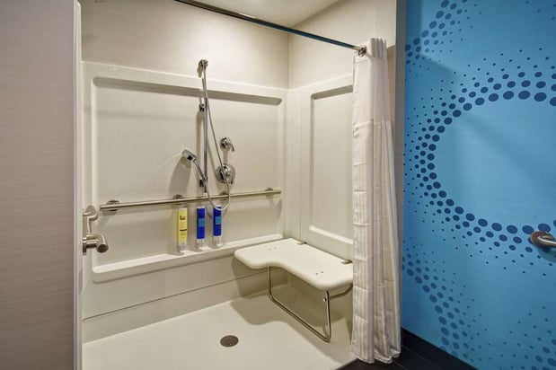 Images Tru by Hilton Fort Wayne