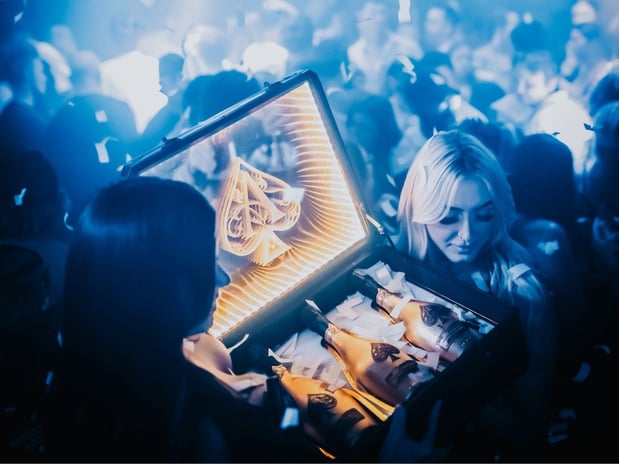 Images Dierks Bentley's Whiskey Row Denver