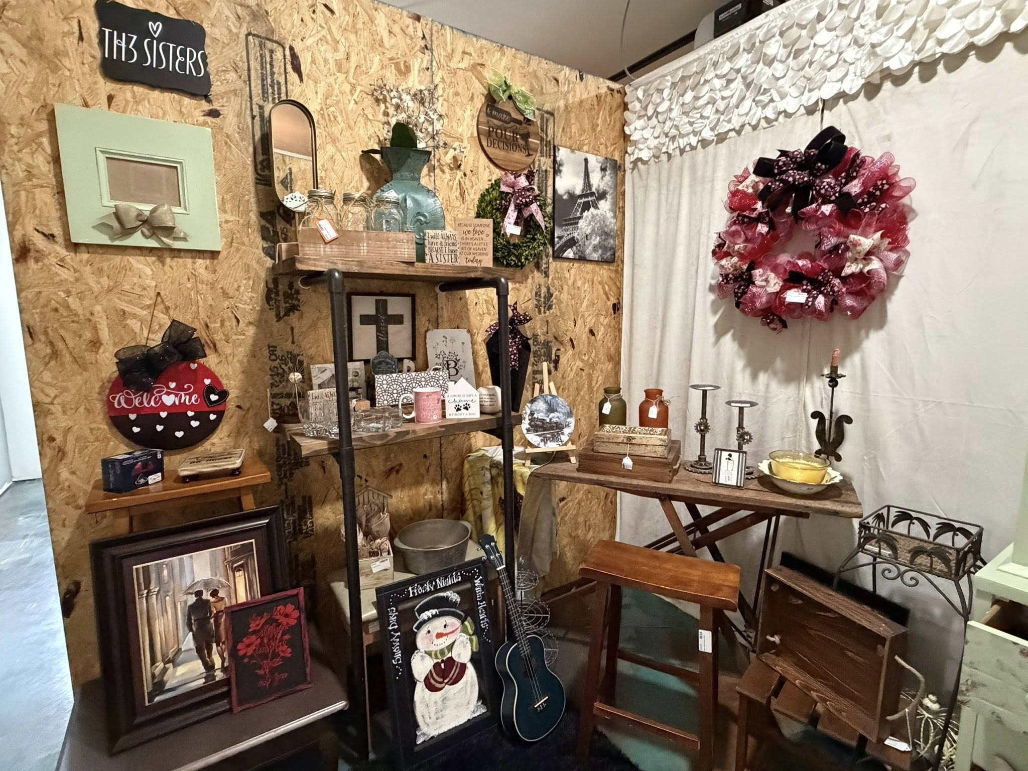 The Rusty Nail Vintage Market Image