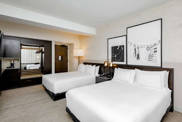 Images Hotel Fort Des Moines, Curio Collection by Hilton
