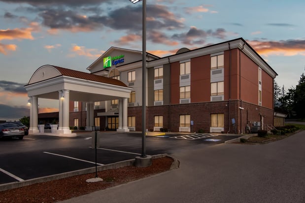 Images Holiday Inn Express Princeton/I-77 by IHG