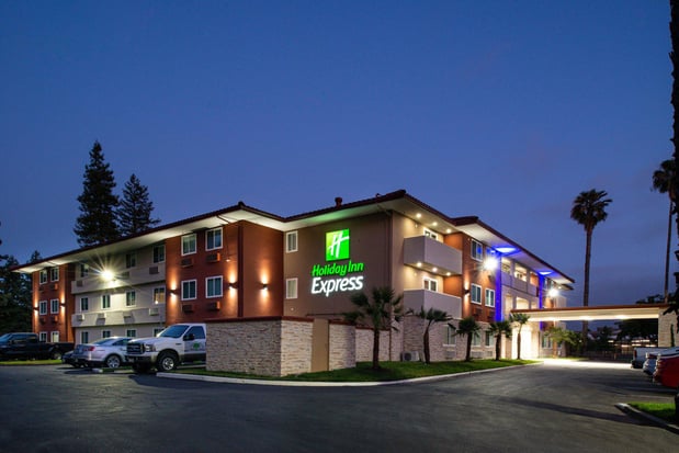 Images Holiday Inn Express Santa Rosa North by IHG