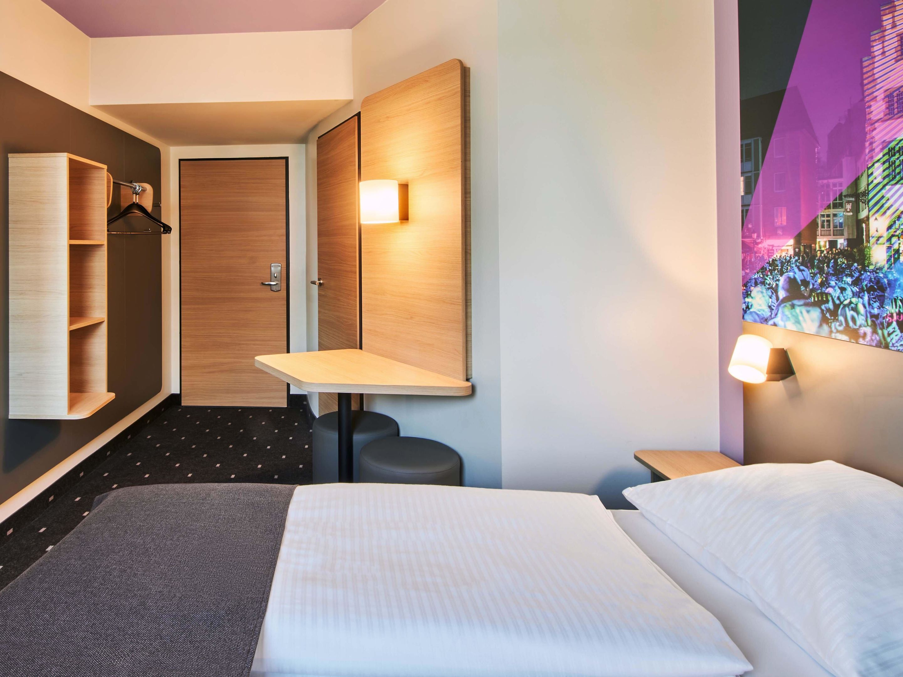 B&B HOTEL Frankfurt-Niederrad in Frankfurt am Main - Logo