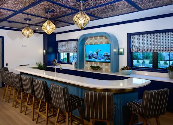Spacious Social Lounge with Wet-Bar 