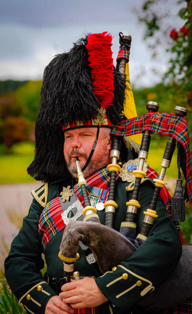 Images Andrew Paton Highland Bagpiper