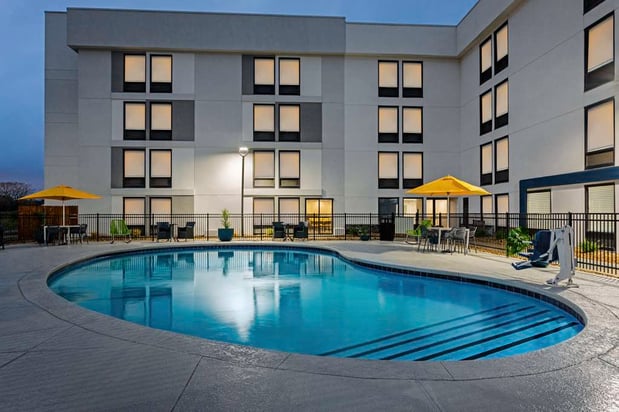 Images Hampton Inn Kansas City-Airport