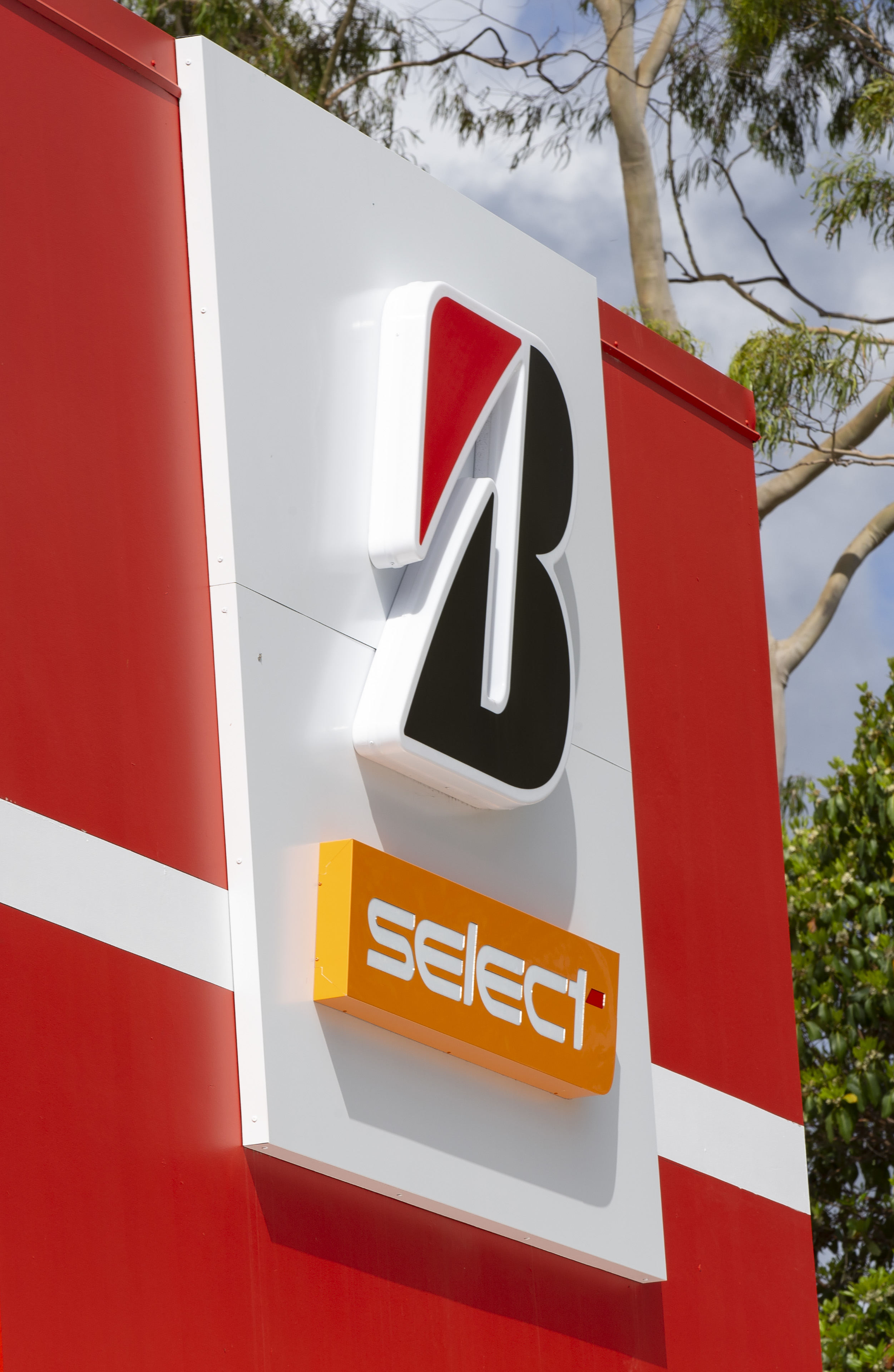 Images Bridgestone Select Tyre & Auto Victoria Point